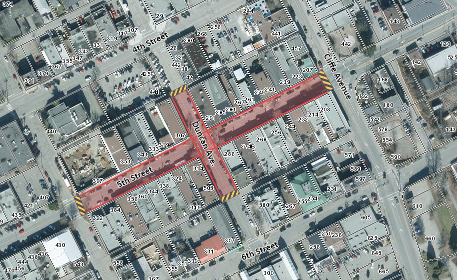 Map highlighting Duncan Avenue and 5th Street intersection in red.