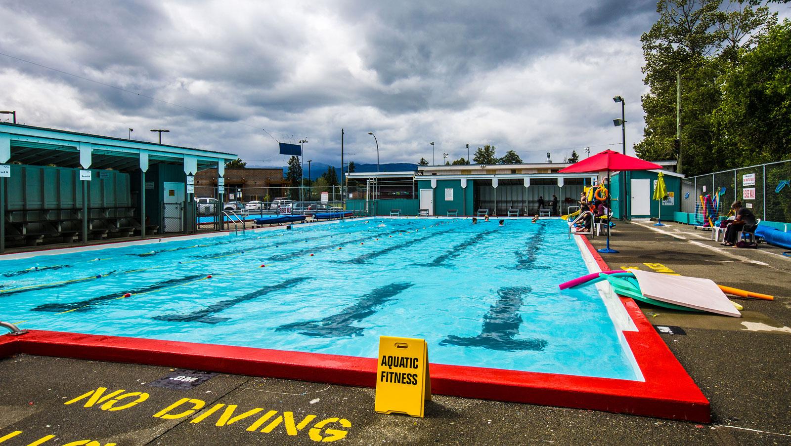 Outdoor pool. The pool's borders are painted in bright red.